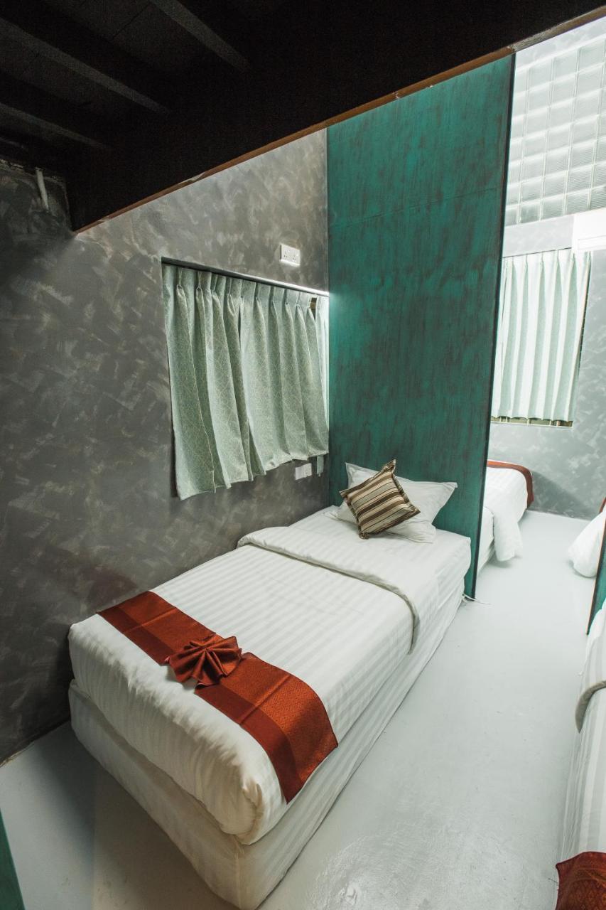 Rangoon Boutique House Hostel Bagian luar foto